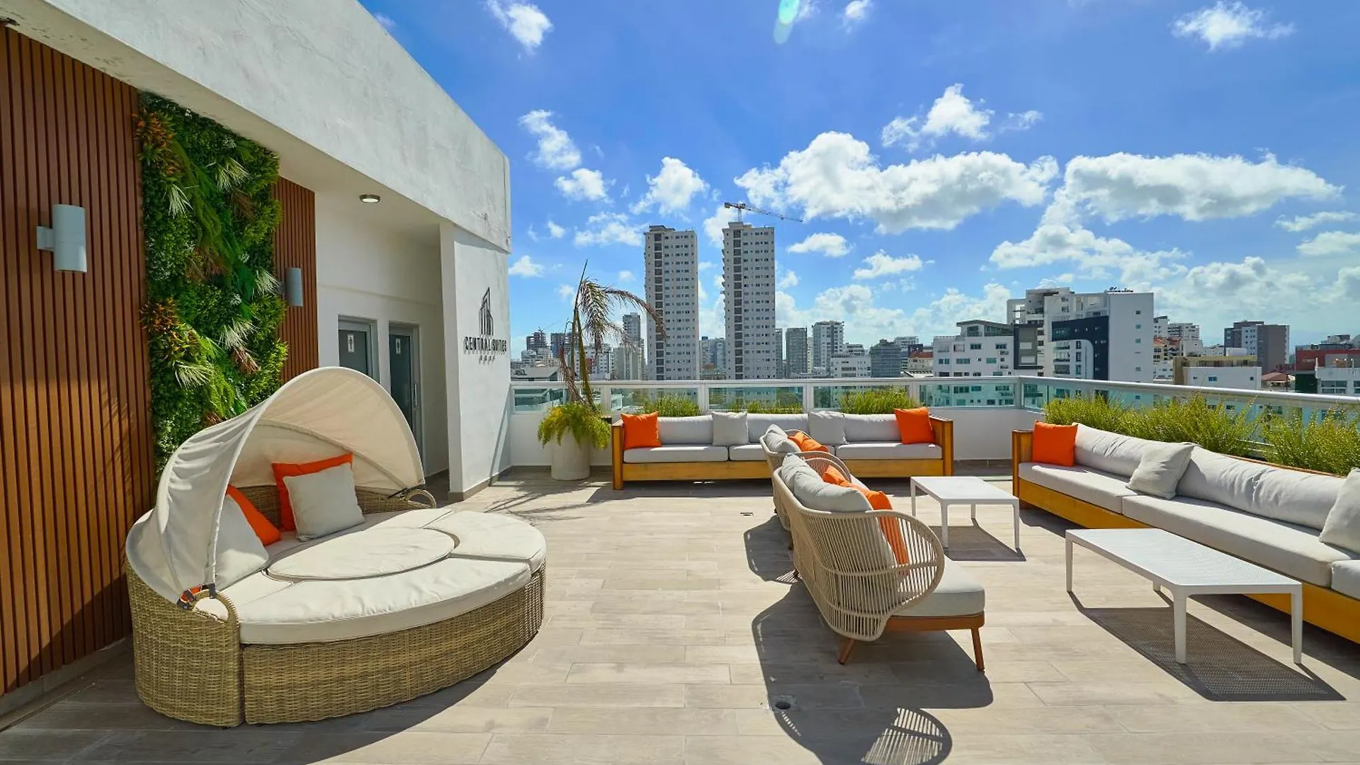 アパートホテル Central Suites Tower サントドミンゴ