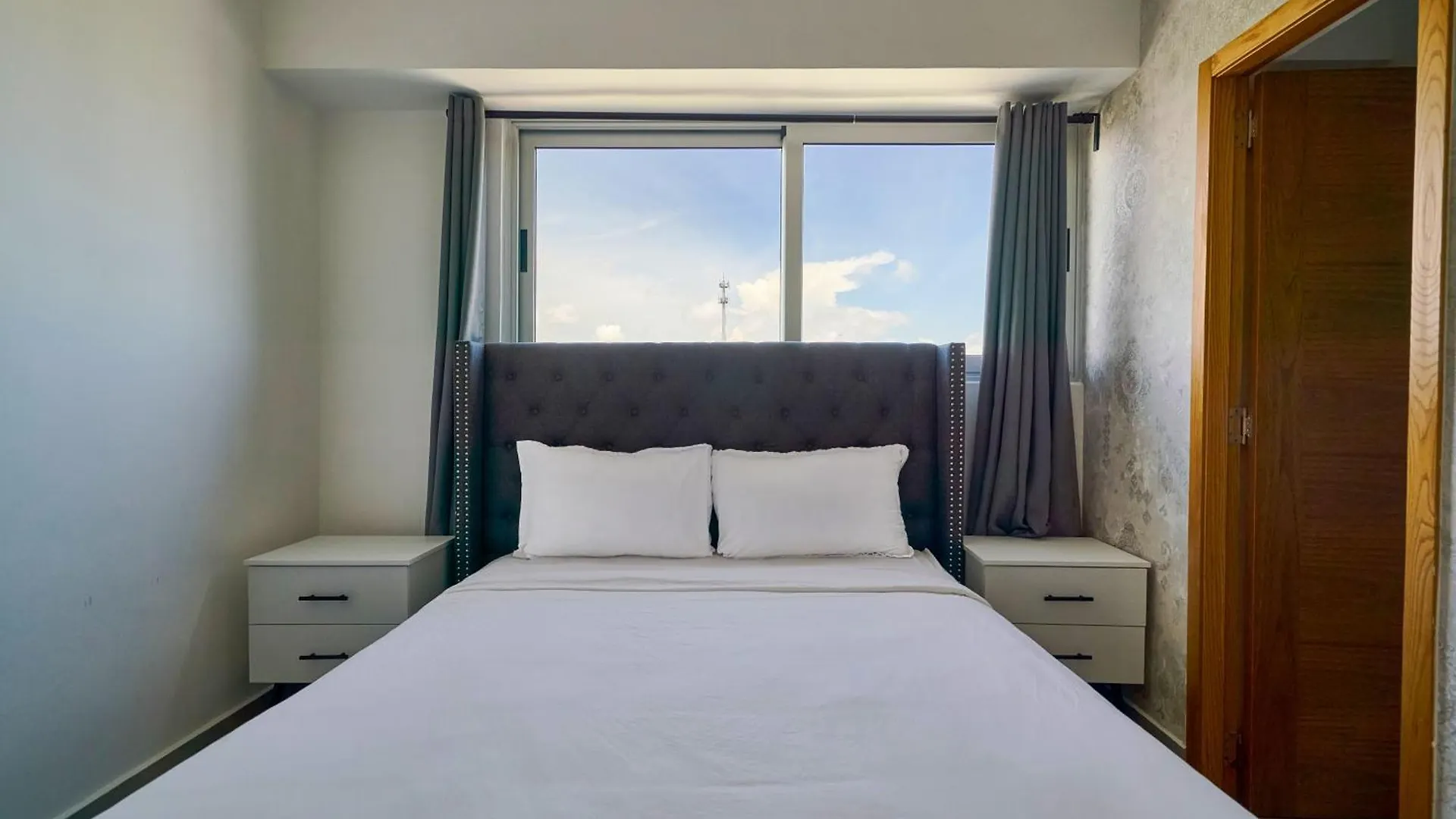 アパートホテル Central Suites Tower サントドミンゴ