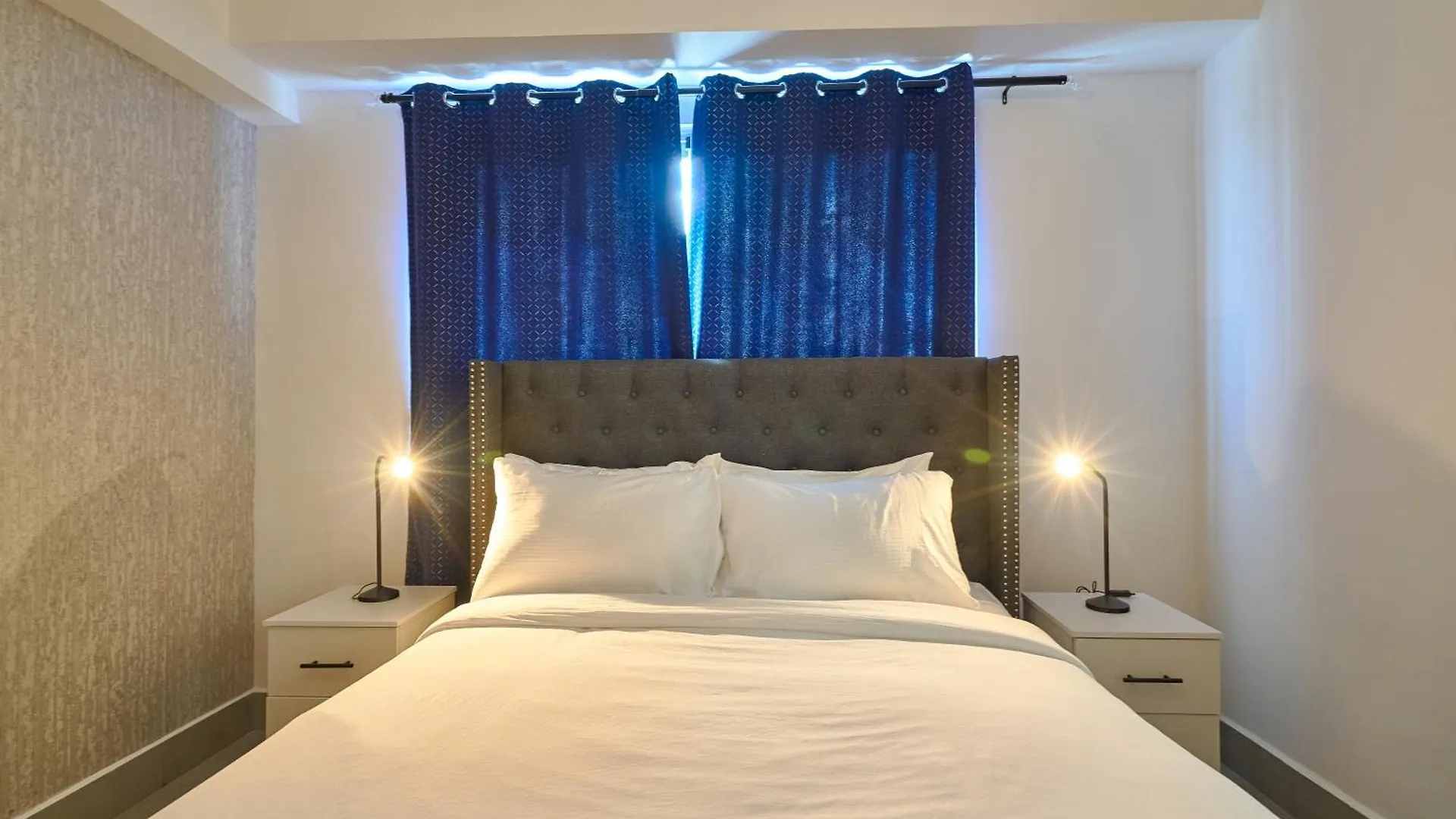アパートホテル Central Suites Tower サントドミンゴ