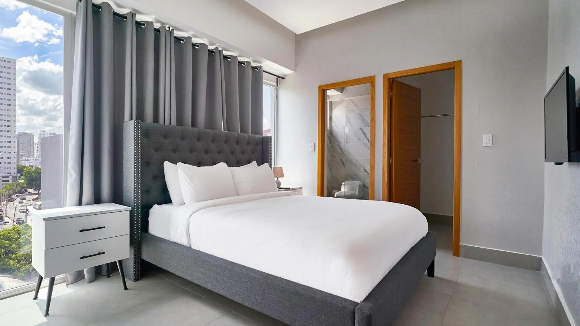 アパートホテル Central Suites Tower サントドミンゴ